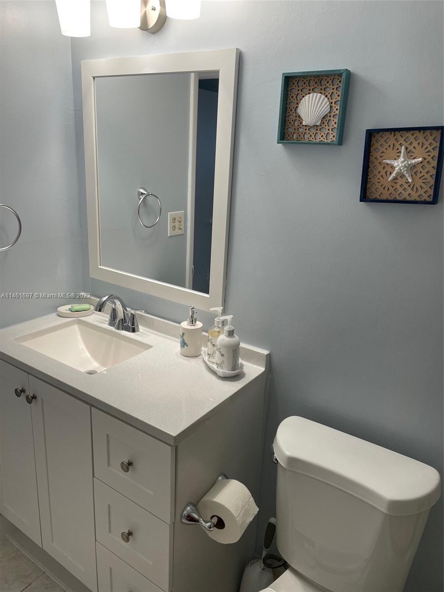 PARKSIDE TOWERS CONDO - Residential Lease