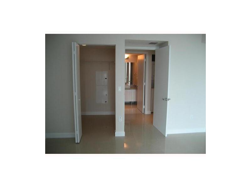 LATITUDE ON THE RIVER - Residential Lease