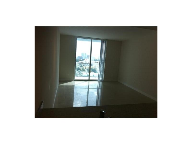 LATITUDE ON THE RIVER - Residential Lease