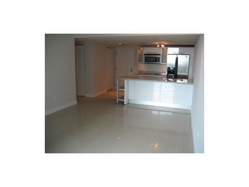 LATITUDE ON THE RIVER - Residential Lease