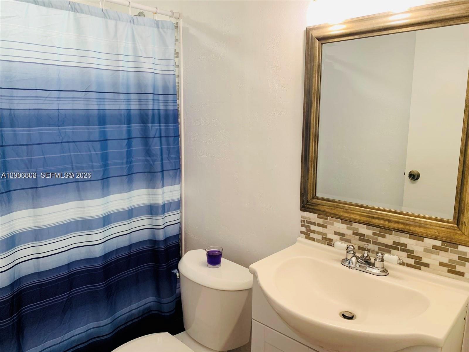 HAMPTON COURT CONDO - Residential