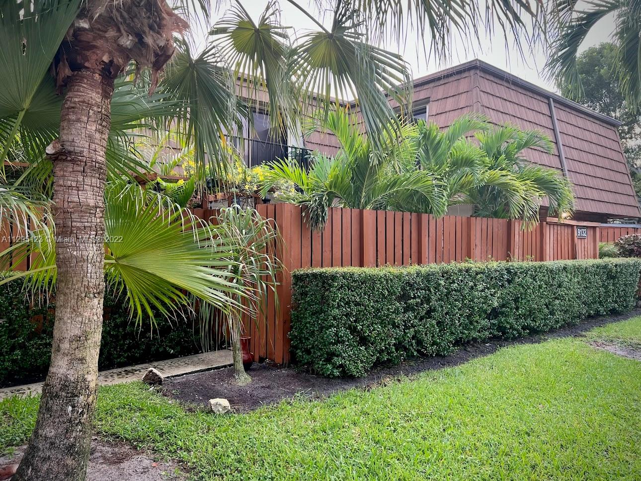 PINE ISLAND RIDGE SEC EIG - Residential