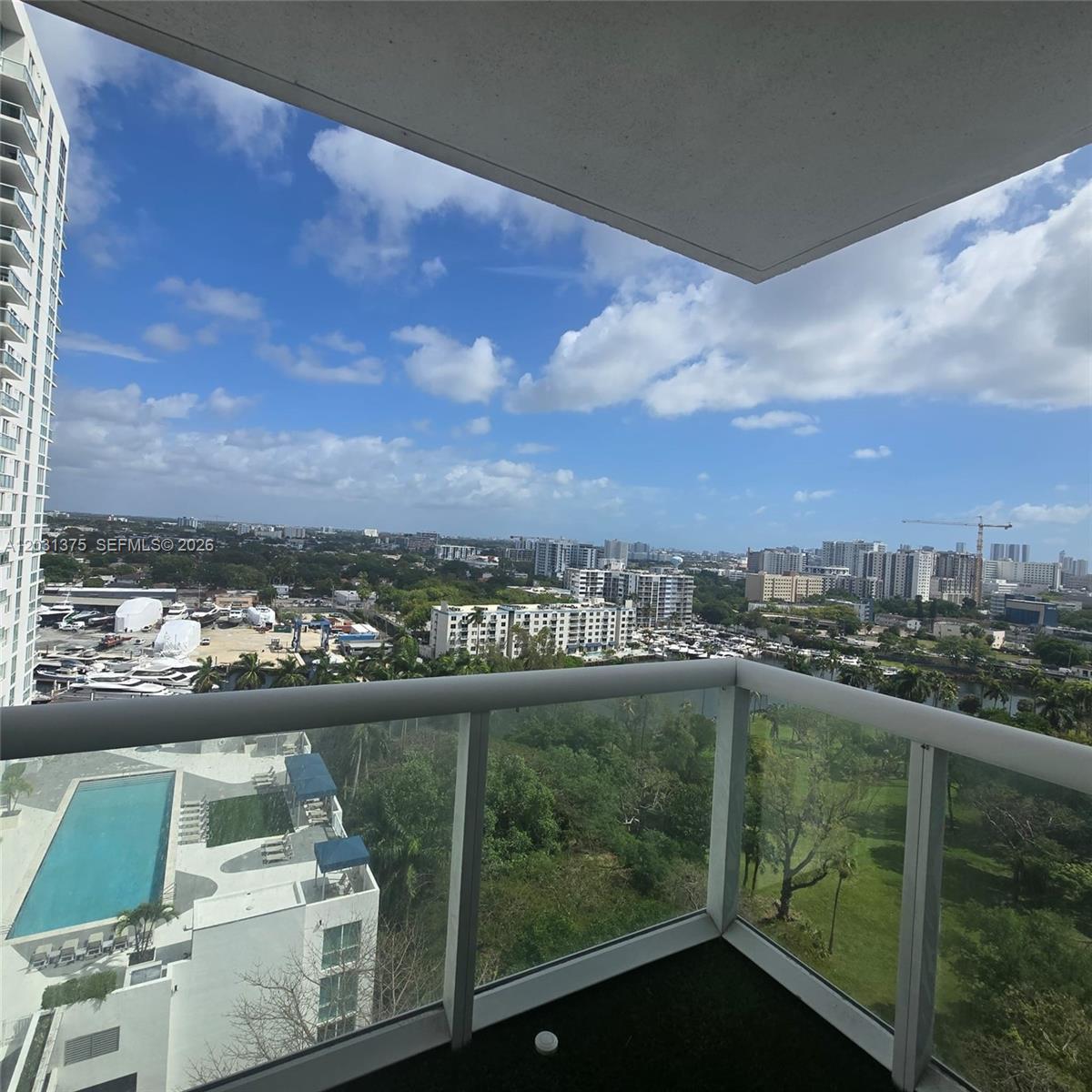 TERRAZAS RIVERPARK VILLAG - Residential