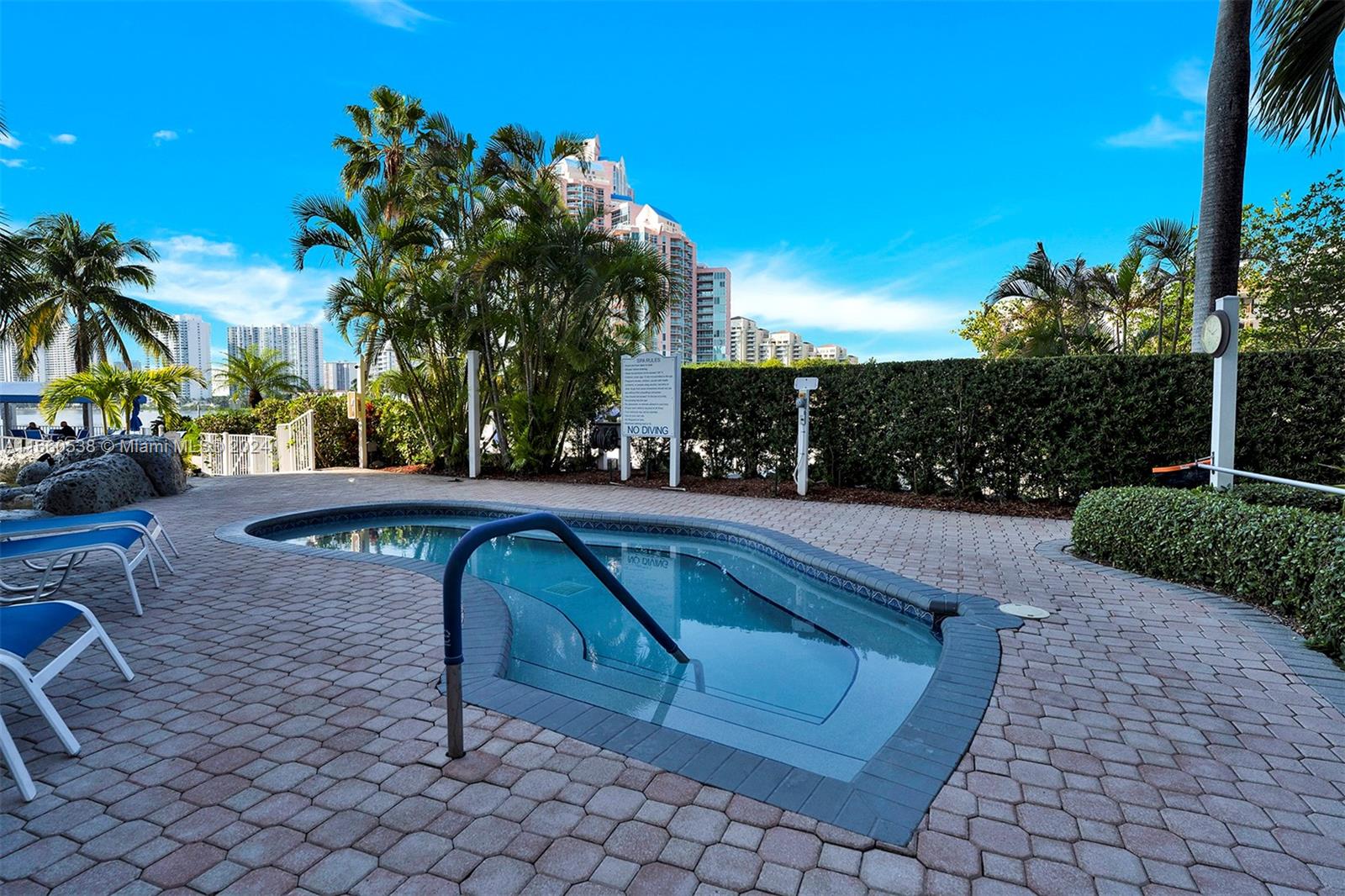 MYSTIC POINTE TOWER 500 C - Residential Lease