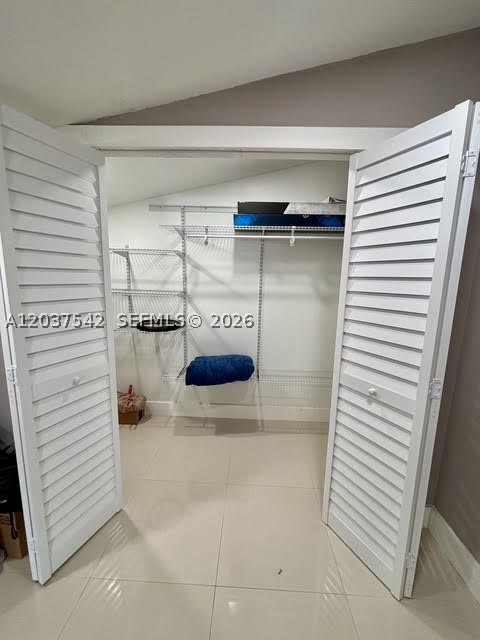DRIFTWOOD ESTATES NO 3 - Residential