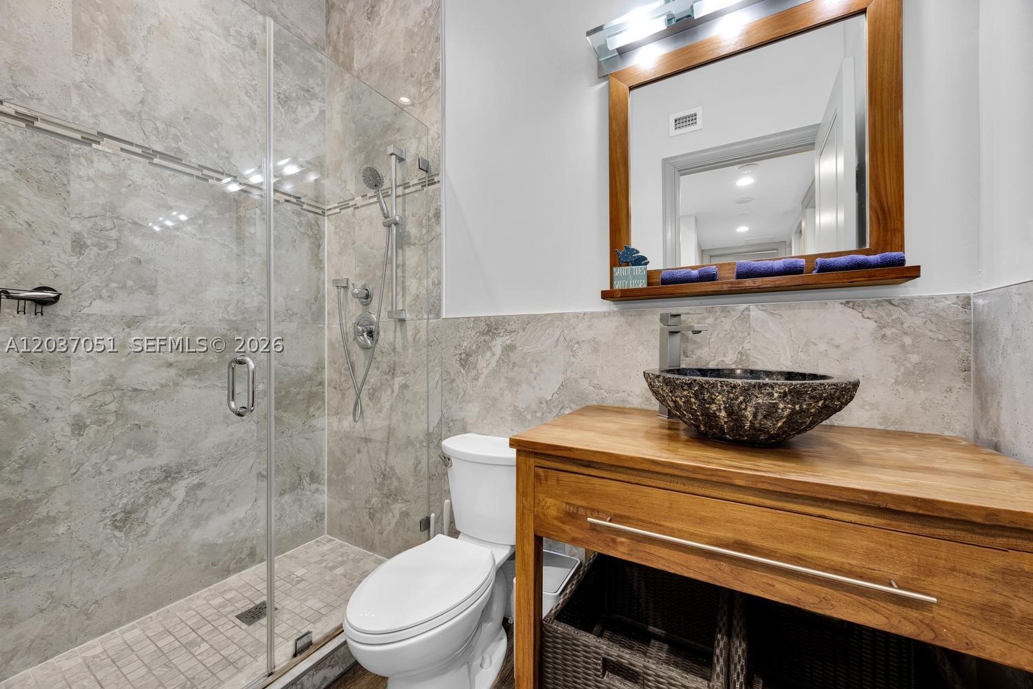 HAYNSWORTH VILLAGE - Residential Lease