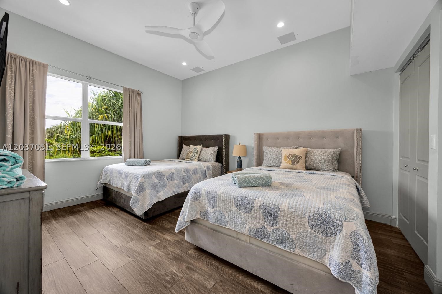 HAYNSWORTH VILLAGE - Residential Lease
