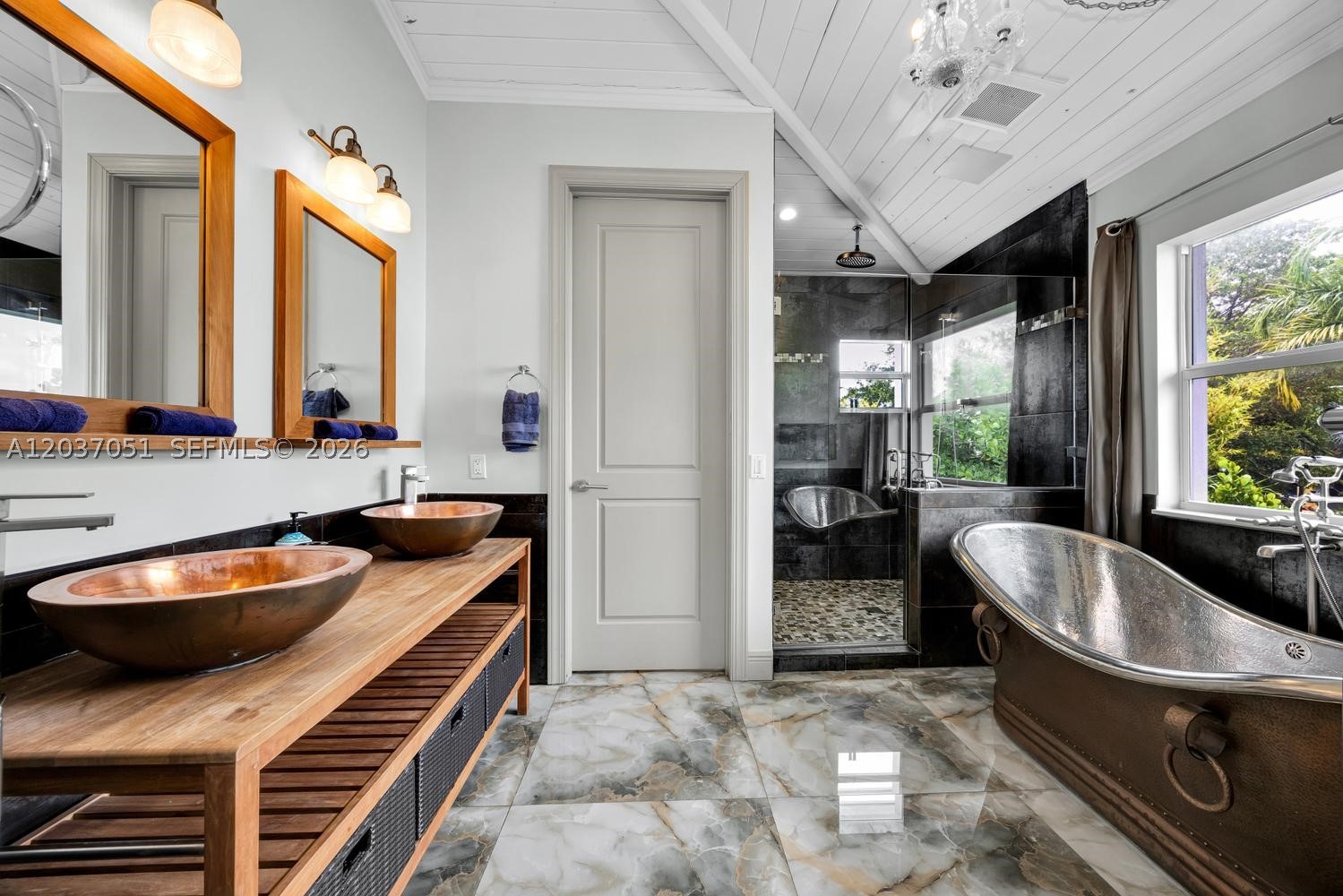 HAYNSWORTH VILLAGE - Residential Lease