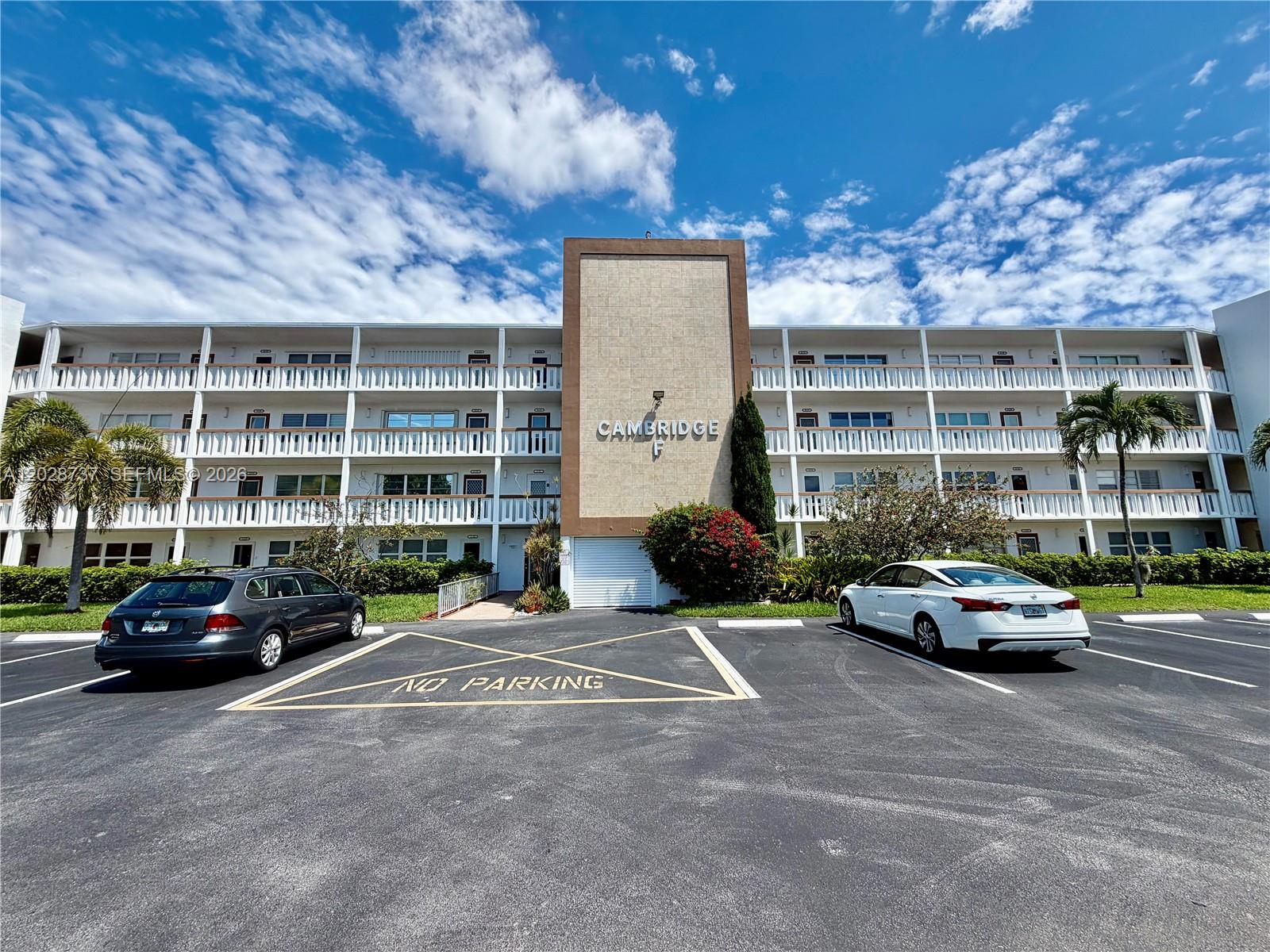 CAMBRIDGE F CONDO - Residential