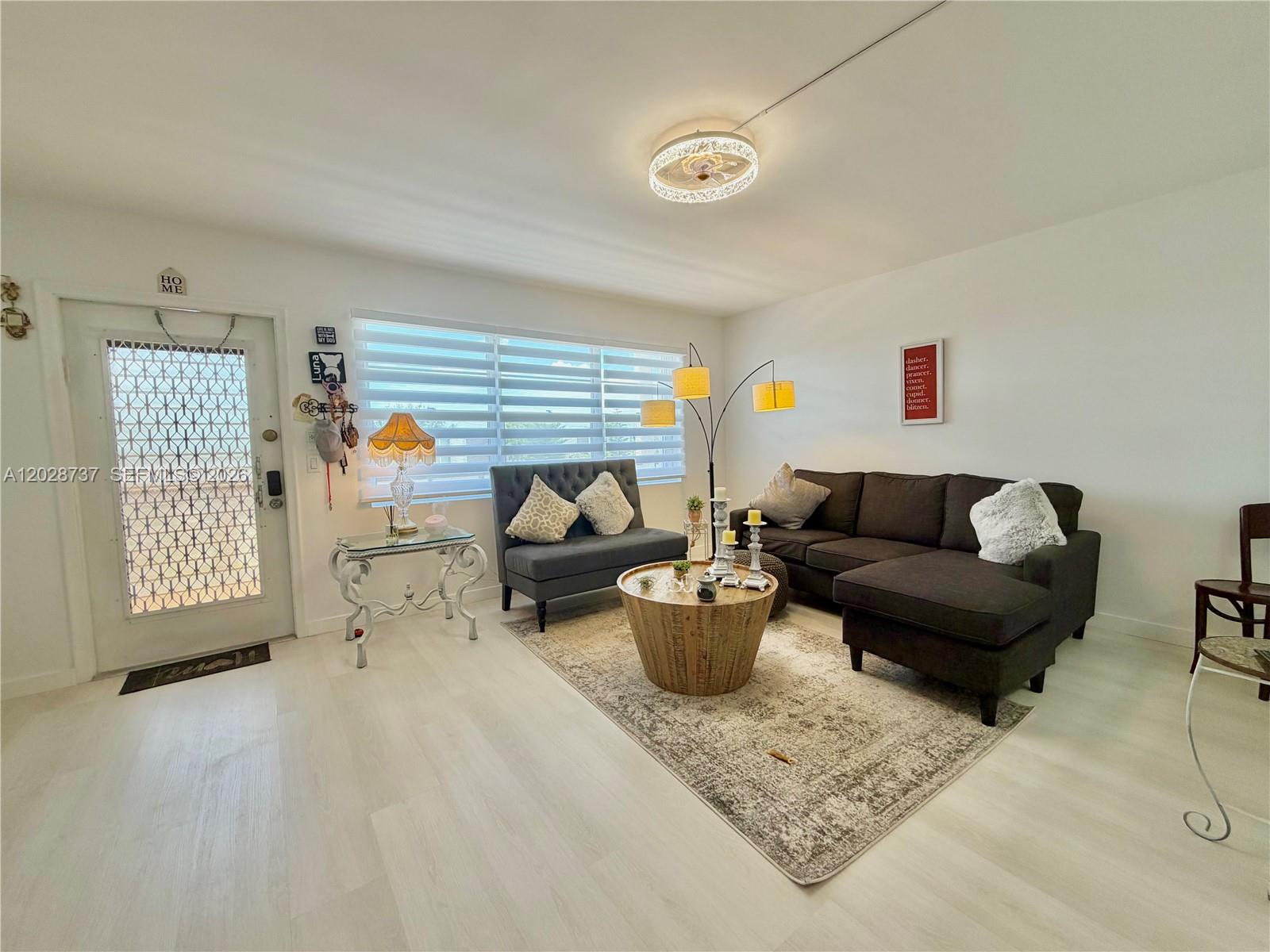 CAMBRIDGE F CONDO - Residential