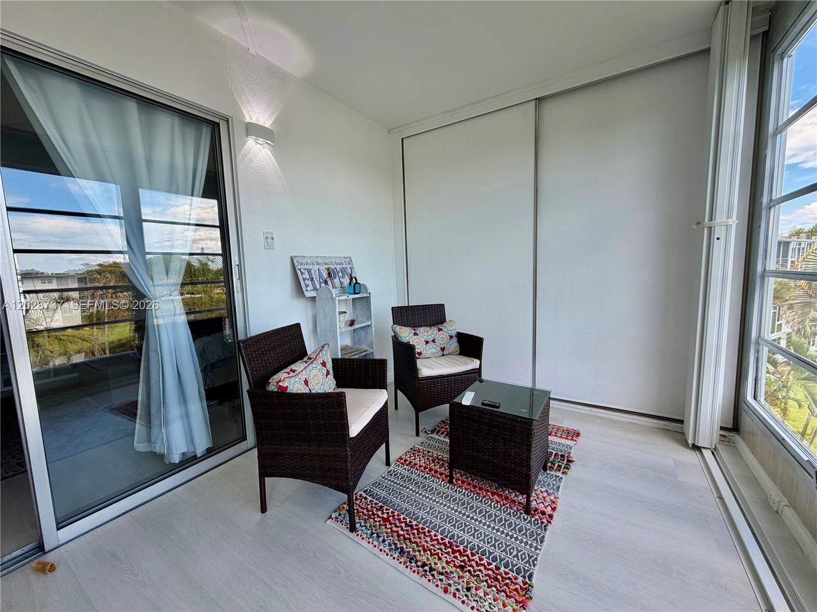 CAMBRIDGE F CONDO - Residential