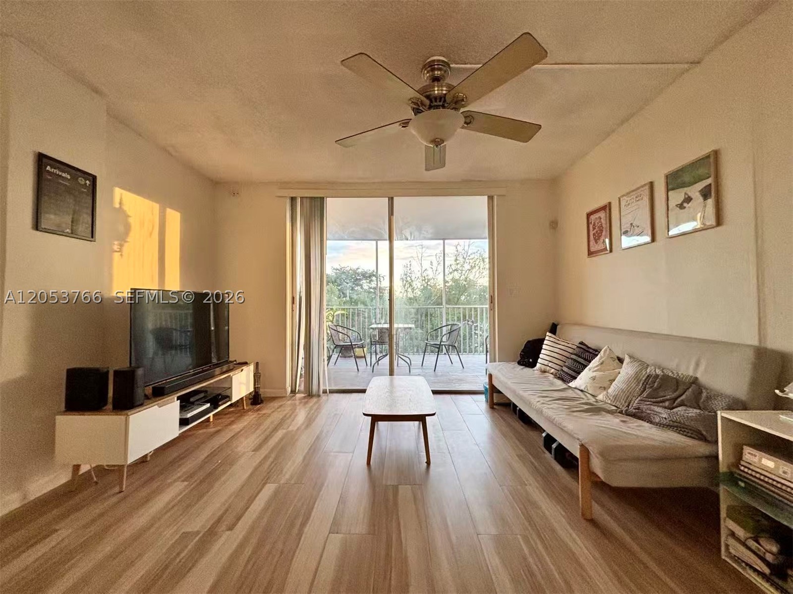 EASTERN SHORES WHITE HOUS - Residential Lease