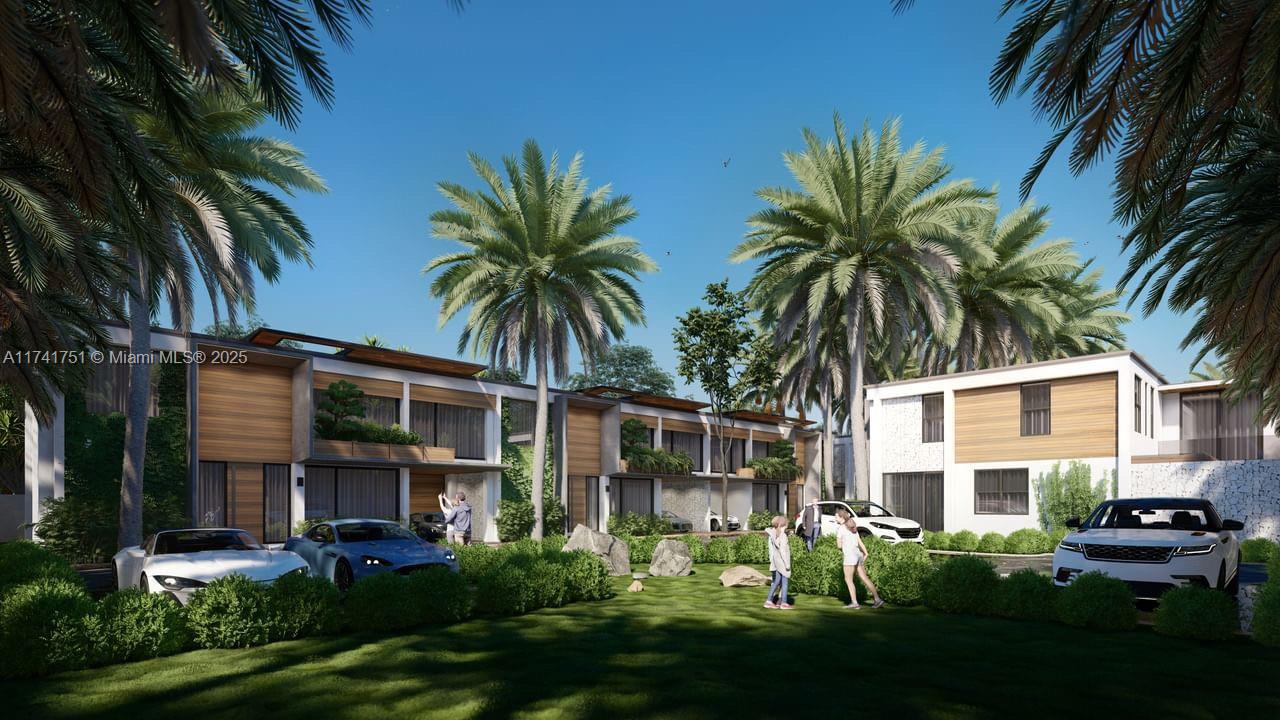 ROHAN ACRES - Land