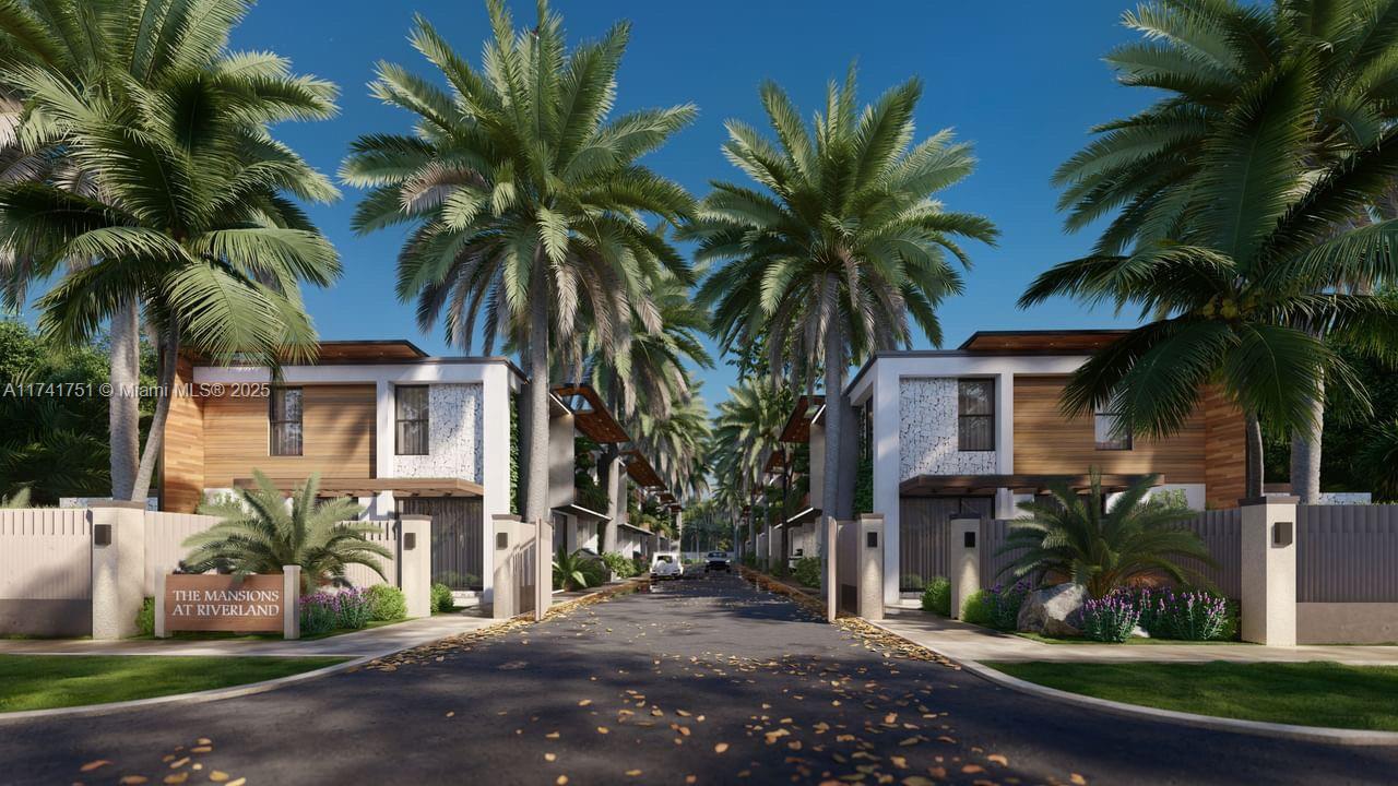 ROHAN ACRES - Land