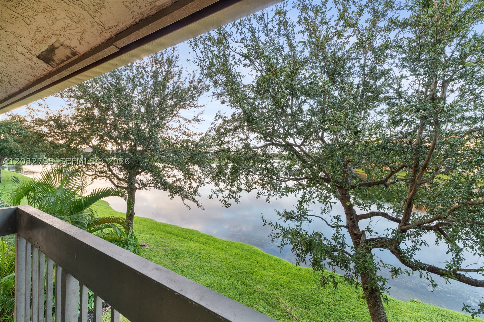 WINDING LAKE AT WELLEBY C - Residential