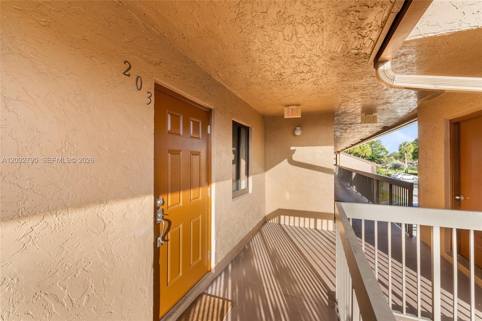 WINDING LAKE AT WELLEBY C - Residential
