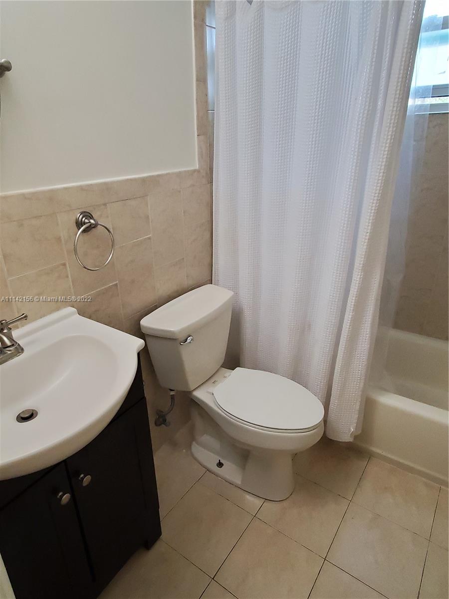 LINCOLN SUB - Residential Lease