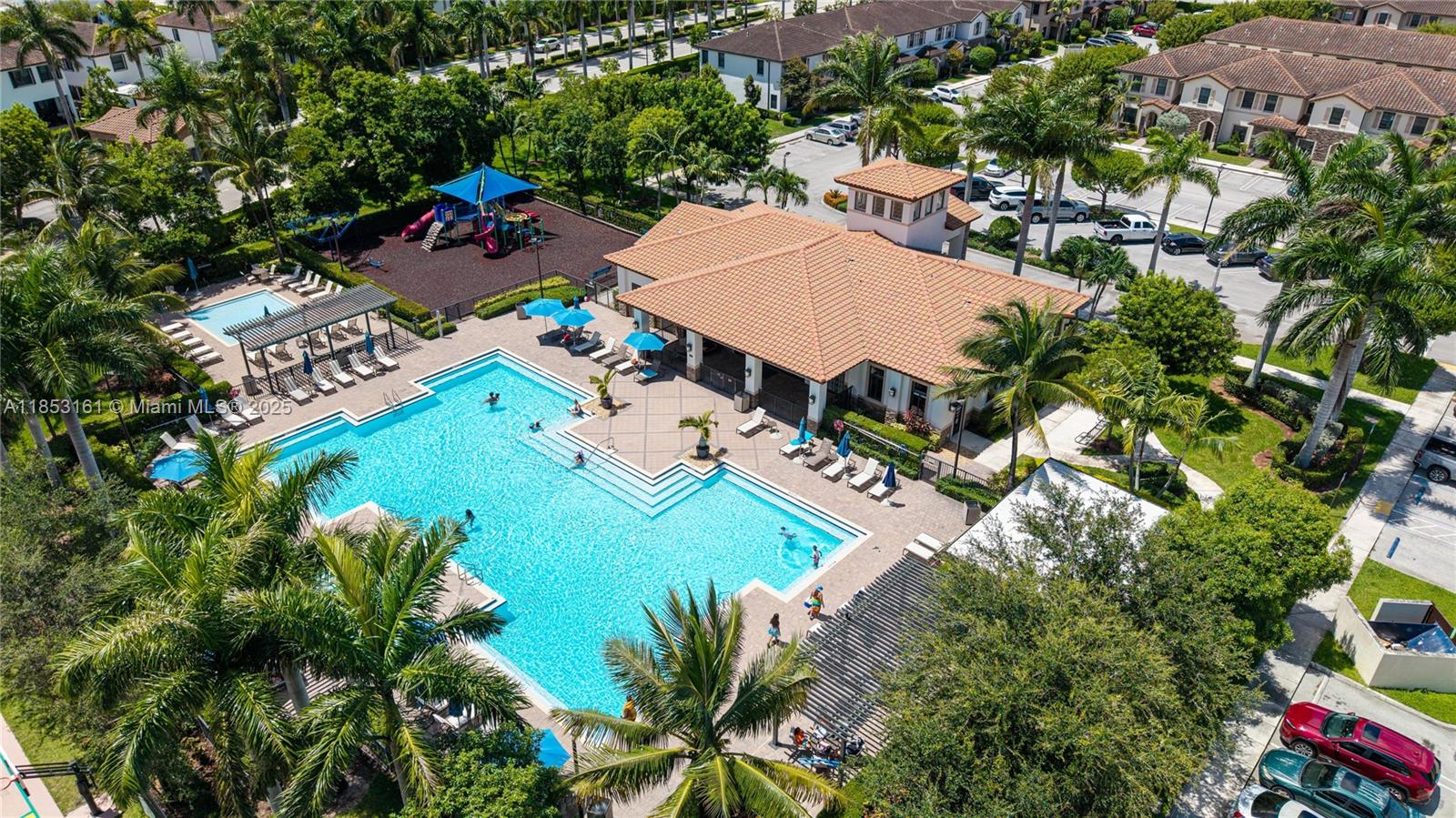 COCO PALM ESTATES - Residential