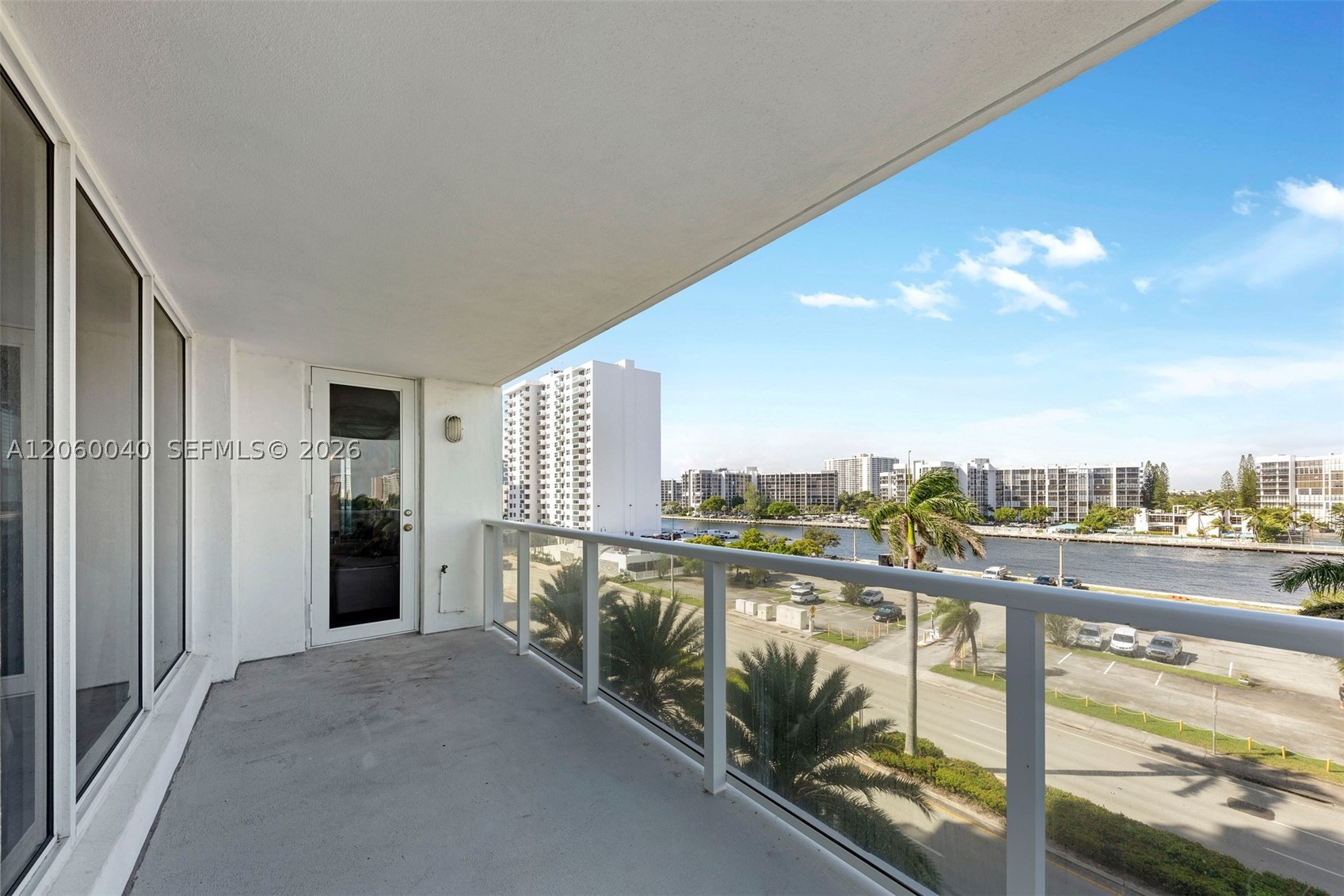 AQUARIUS CONDO - Residential
