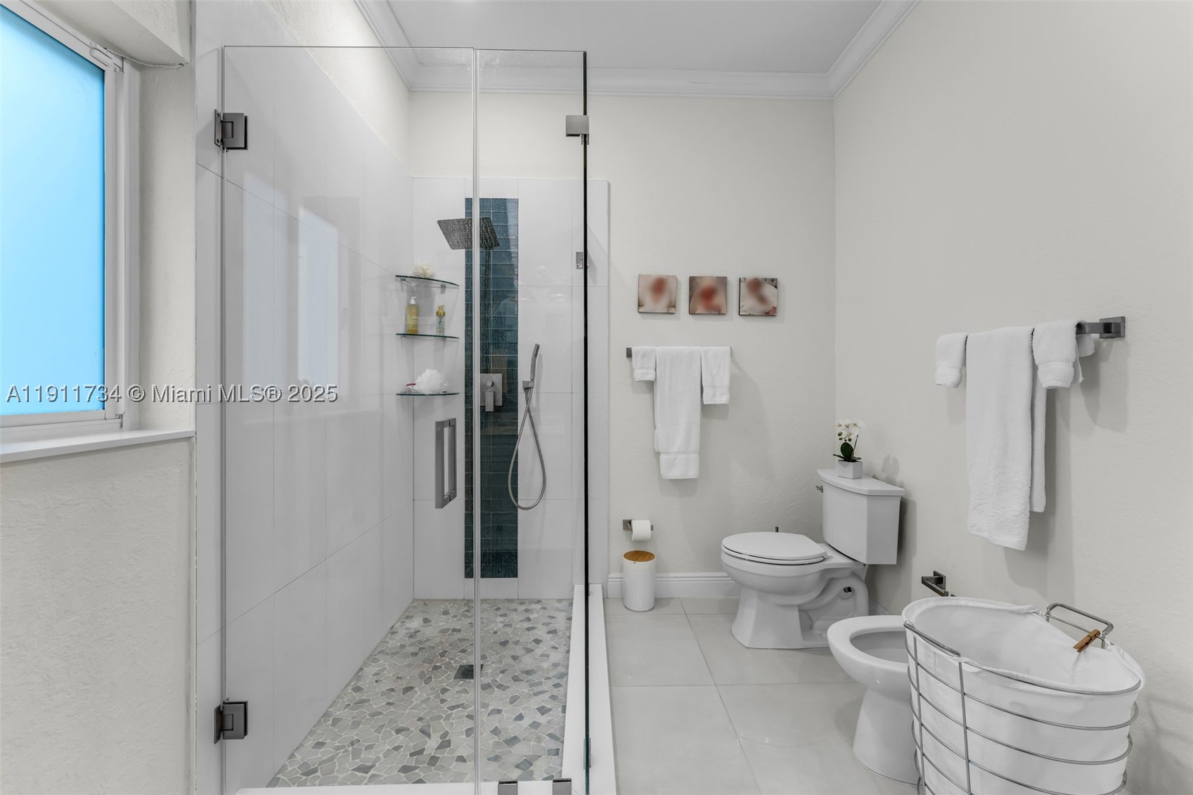ESTATE HOMES FIRST ADDITI - Residential