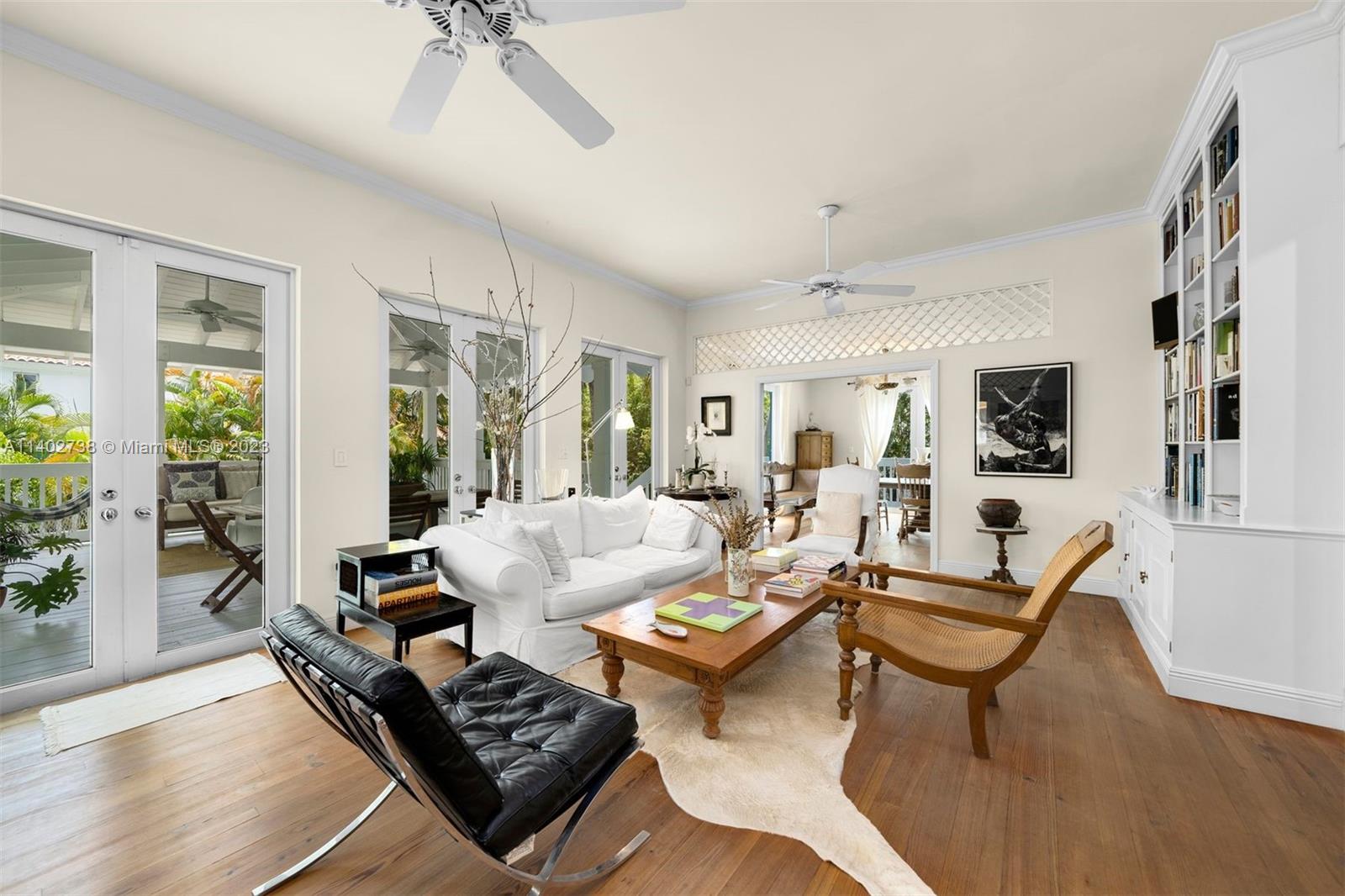 TROPICAL ISLE HOMES SUB 4 - Residential