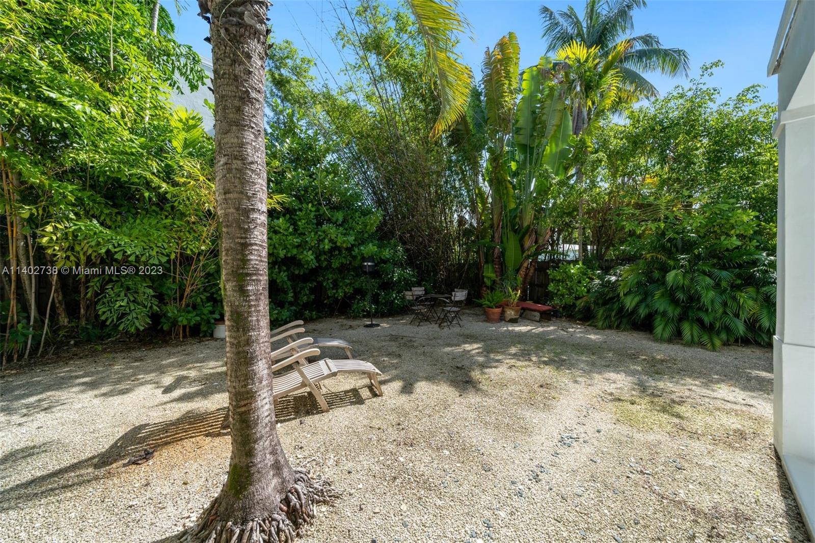 TROPICAL ISLE HOMES SUB 4 - Residential