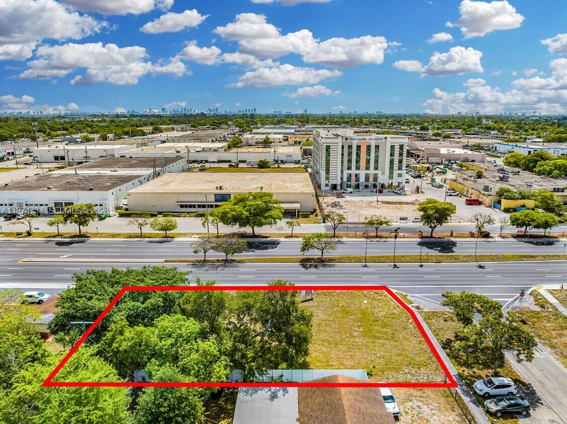 OPA LOCKA PLAT NO 1 - Land