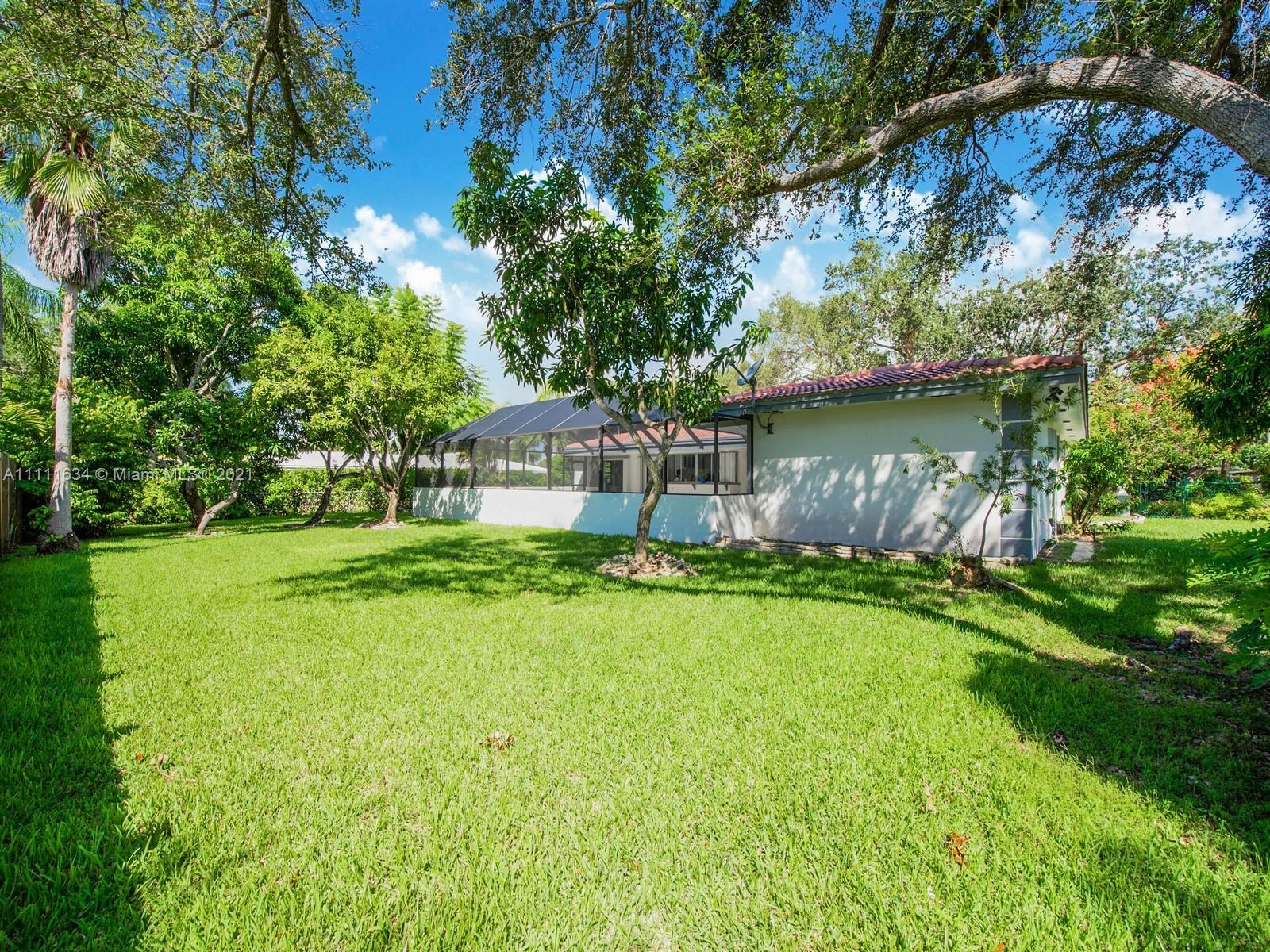 PALMETTO PINES ESTATES - Residential