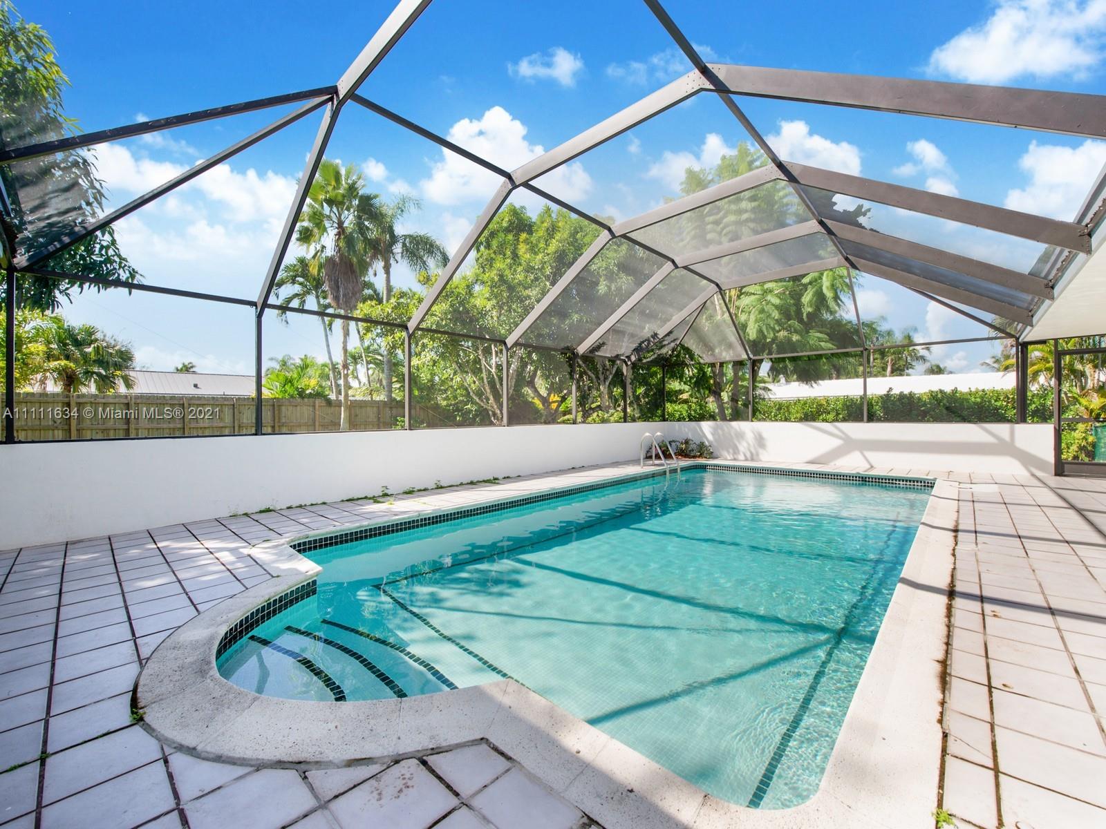 PALMETTO PINES ESTATES - Residential