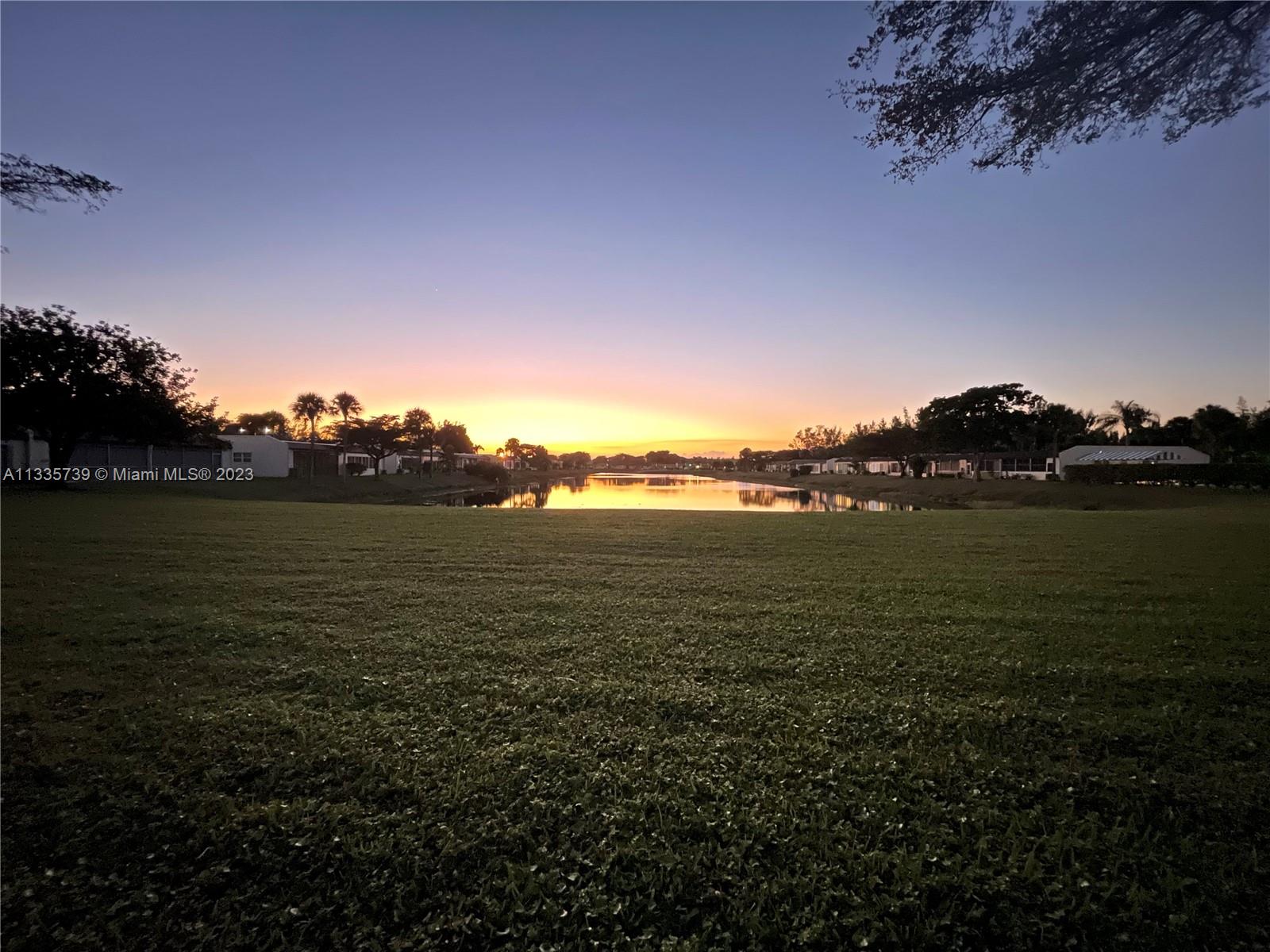 GOLDEN LAKES VILLAGE COND - Residential Lease