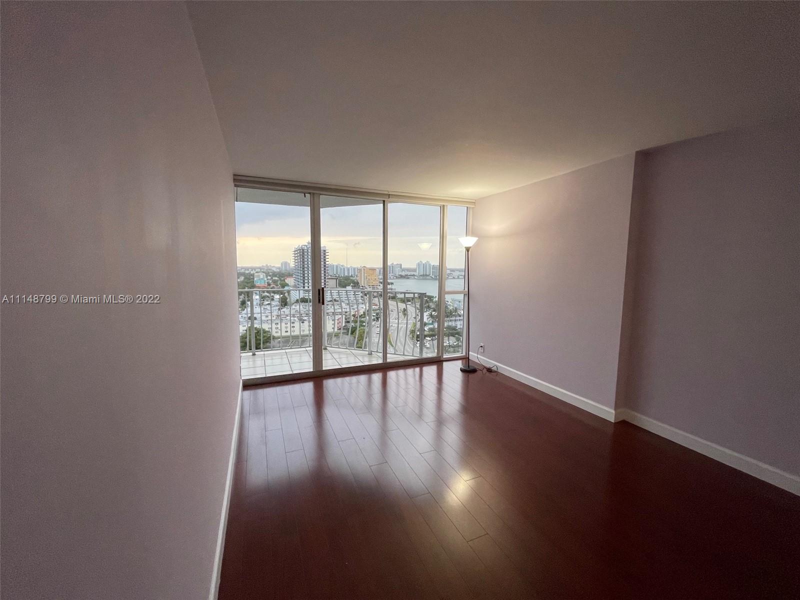 THE GRANDVIEW PALACE - Residential Lease