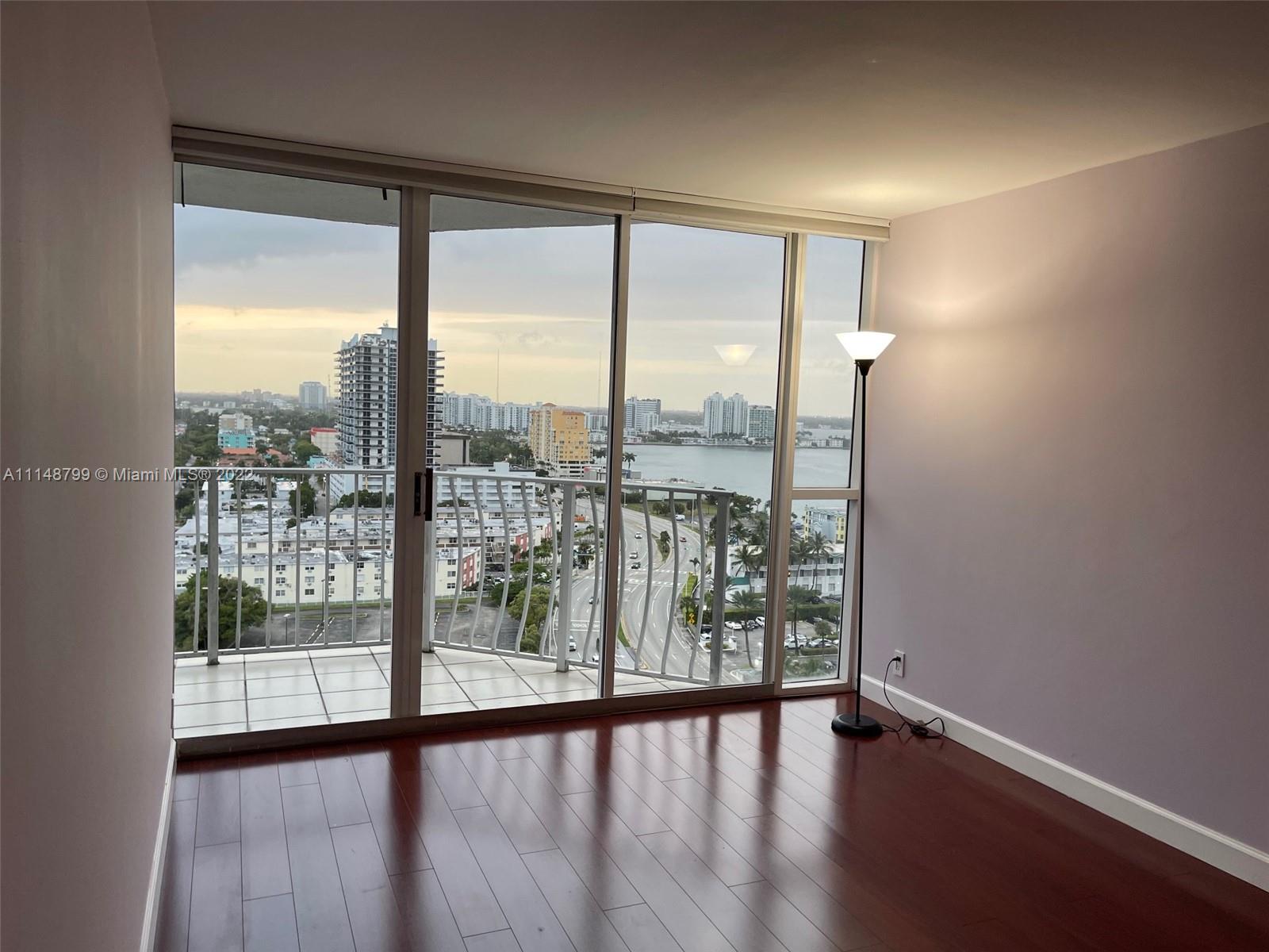THE GRANDVIEW PALACE - Residential Lease
