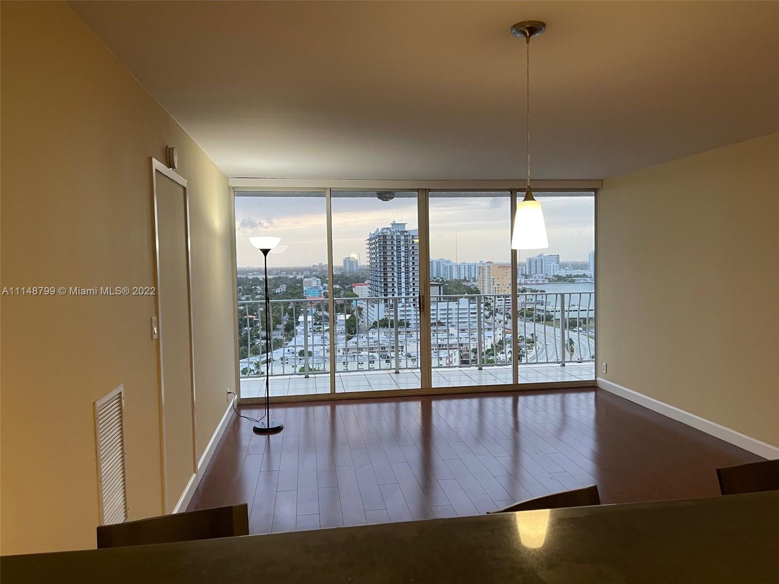 THE GRANDVIEW PALACE - Residential Lease