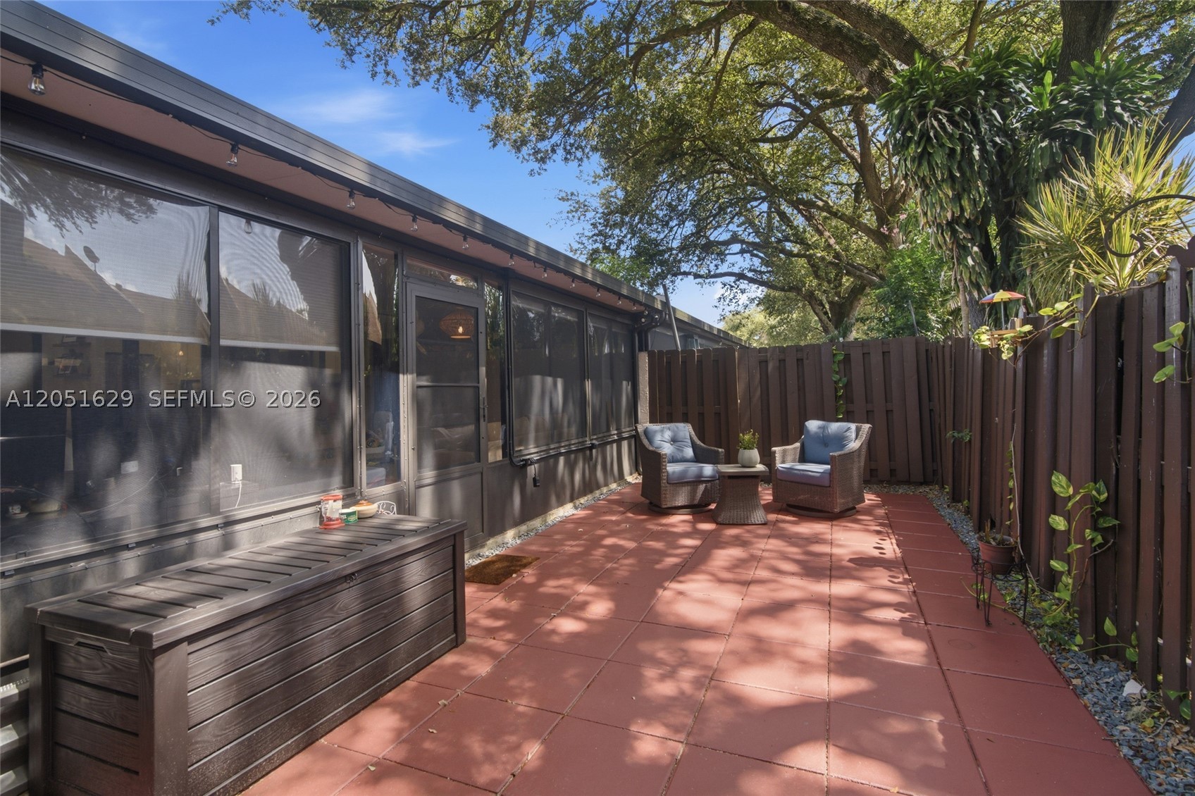 EVERGLADES SUGAR & LAND C - Residential