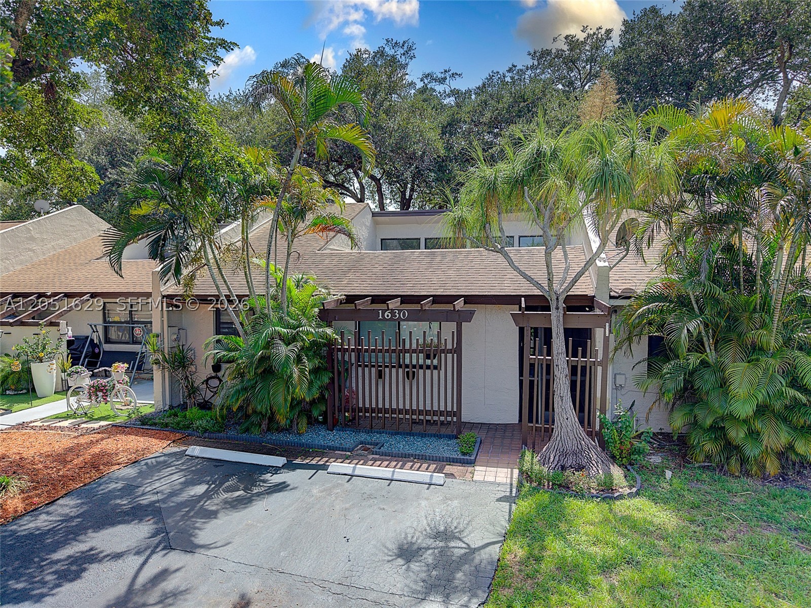 EVERGLADES SUGAR & LAND C - Residential