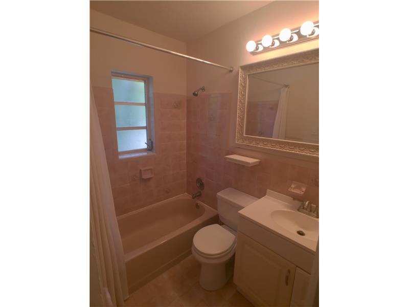 CENTRAL MIAMI PART 1 - Residential Lease
