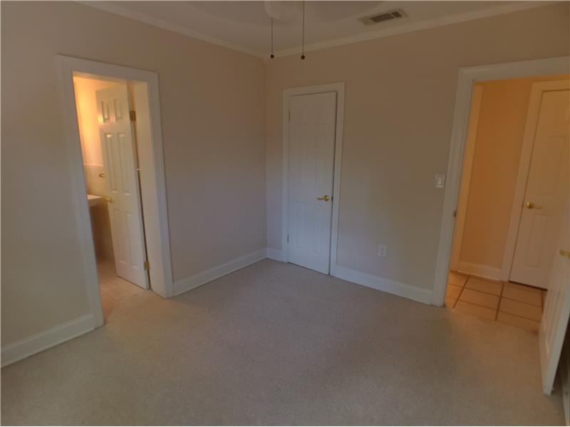 CENTRAL MIAMI PART 1 - Residential Lease