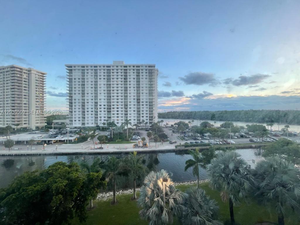 COASTAL TOWERS CONDO - Residential