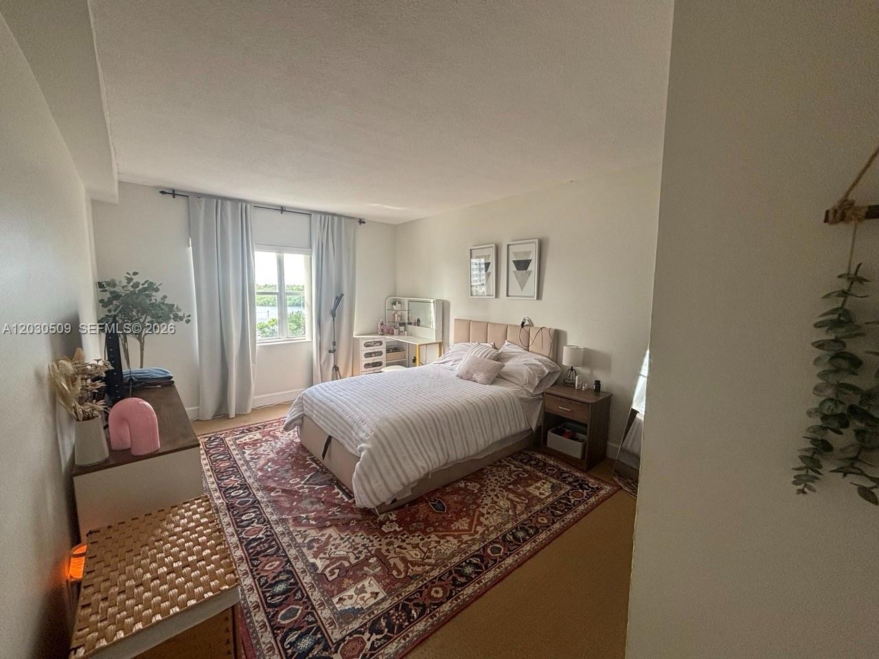 COASTAL TOWERS CONDO - Residential