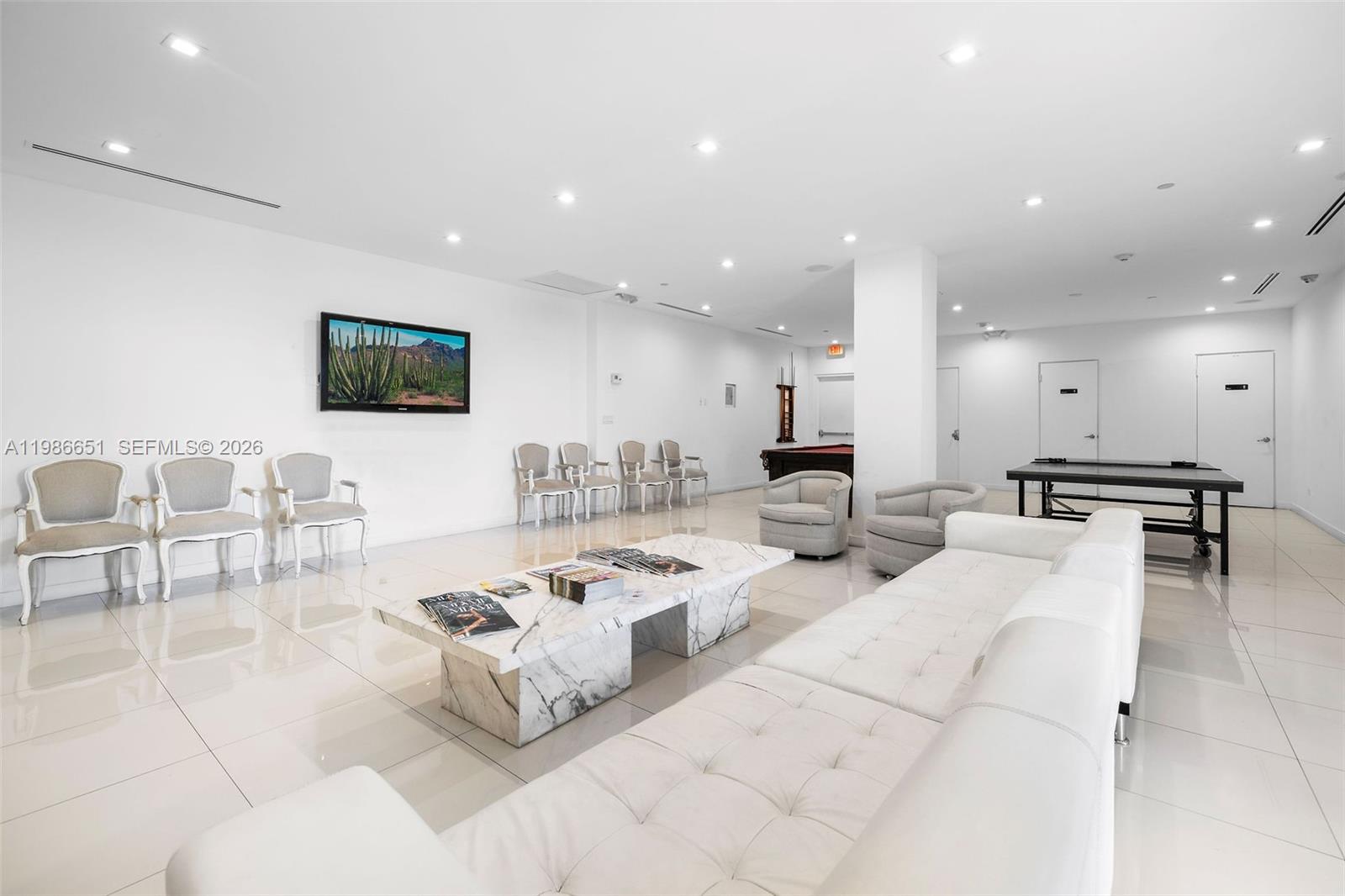 CRYSTAL HOUSE CONDO - Residential