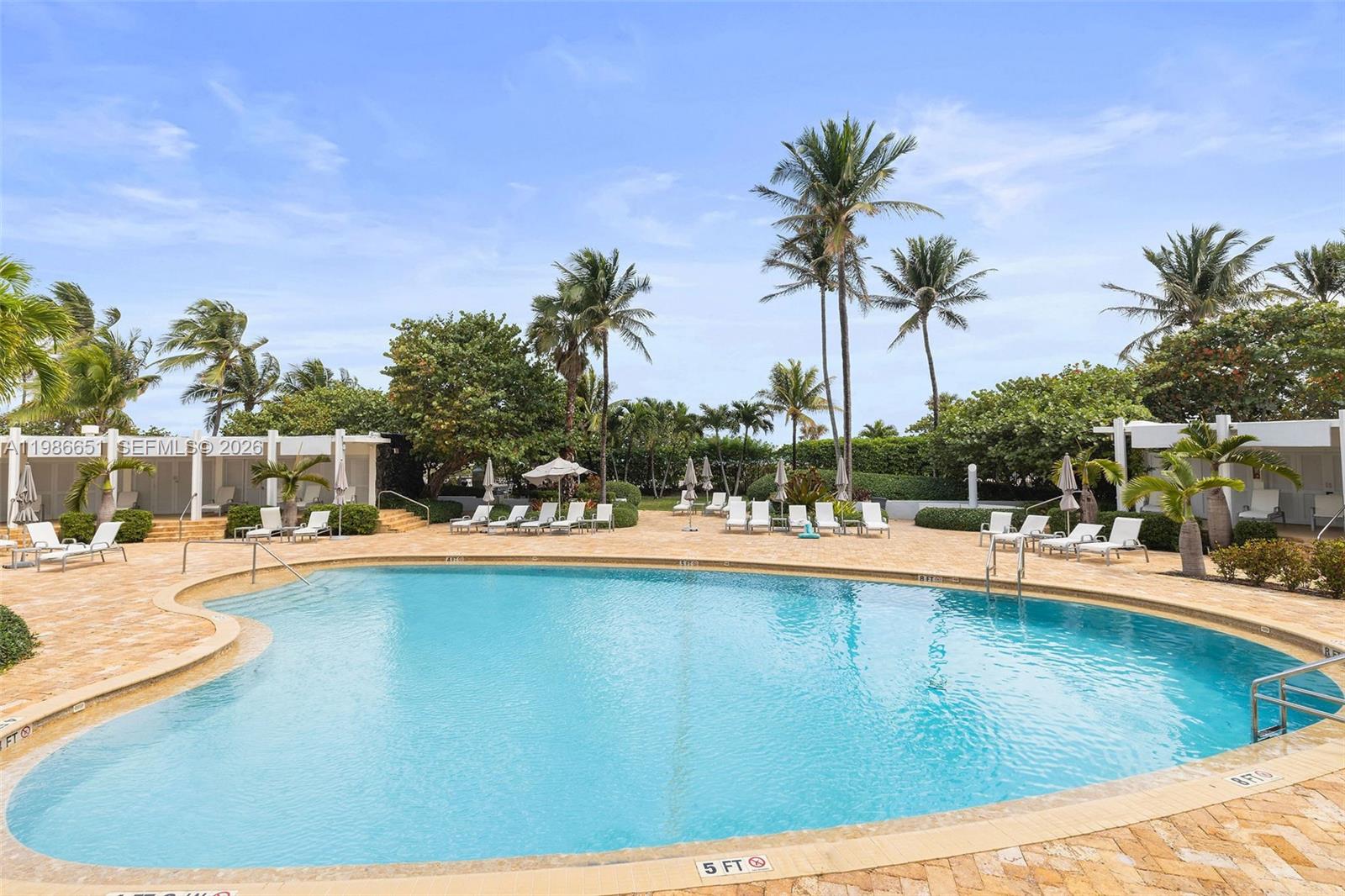 CRYSTAL HOUSE CONDO - Residential