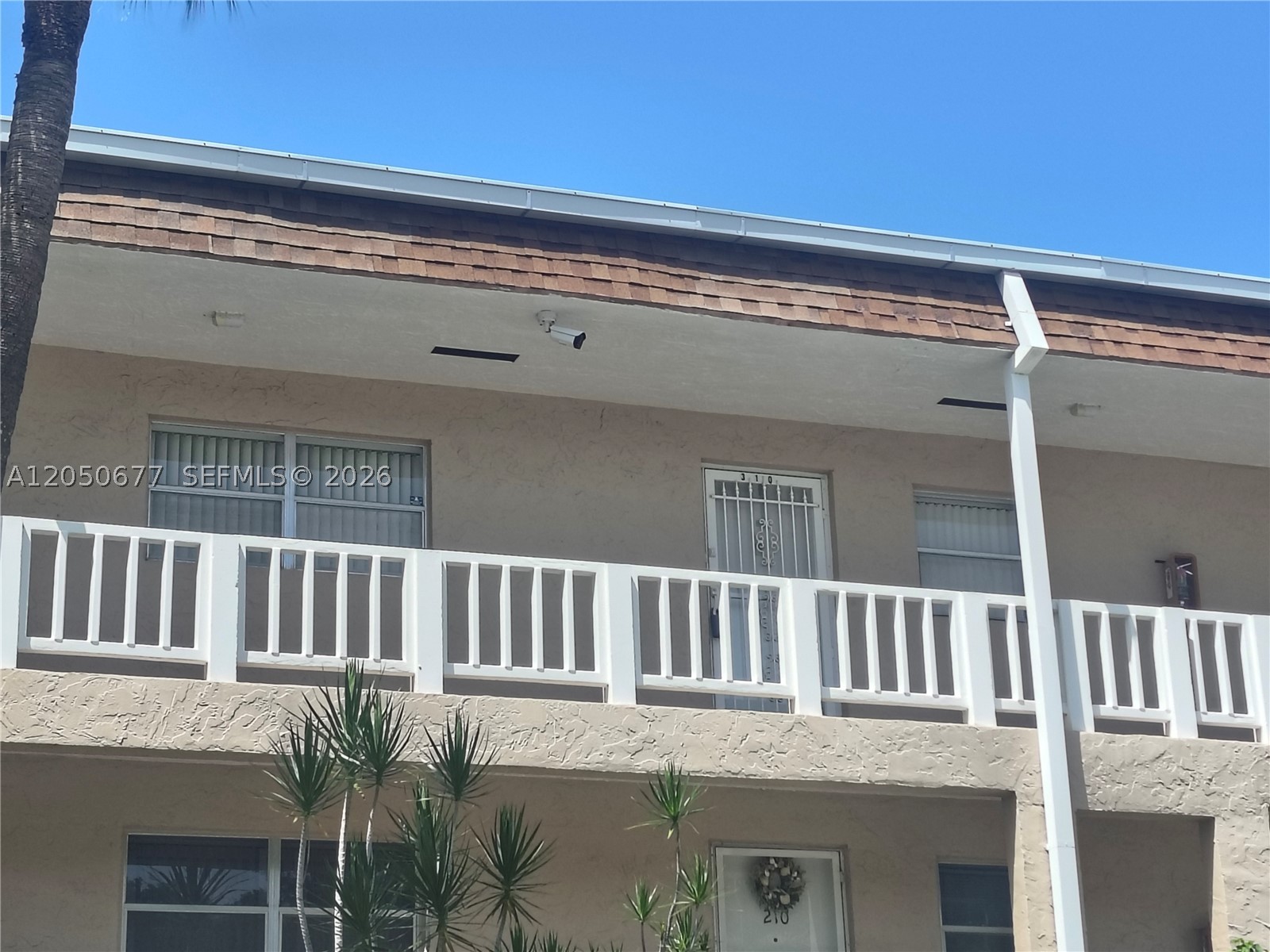 NATURA CONDO NO 1 - Residential