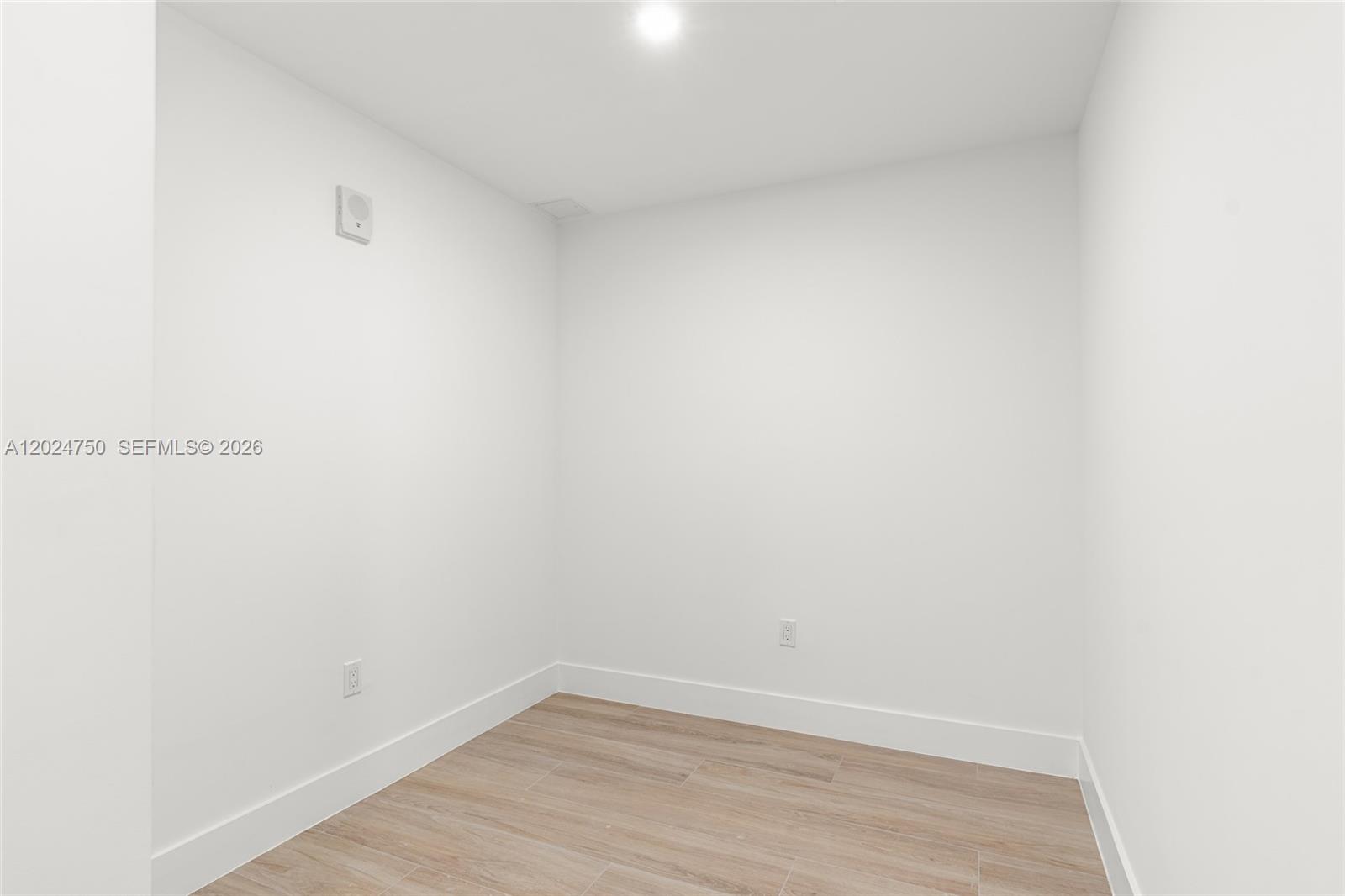 PENT HOMESTEAD - Residential Lease