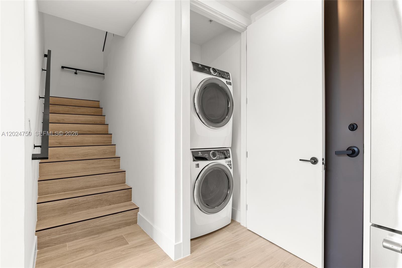 PENT HOMESTEAD - Residential Lease