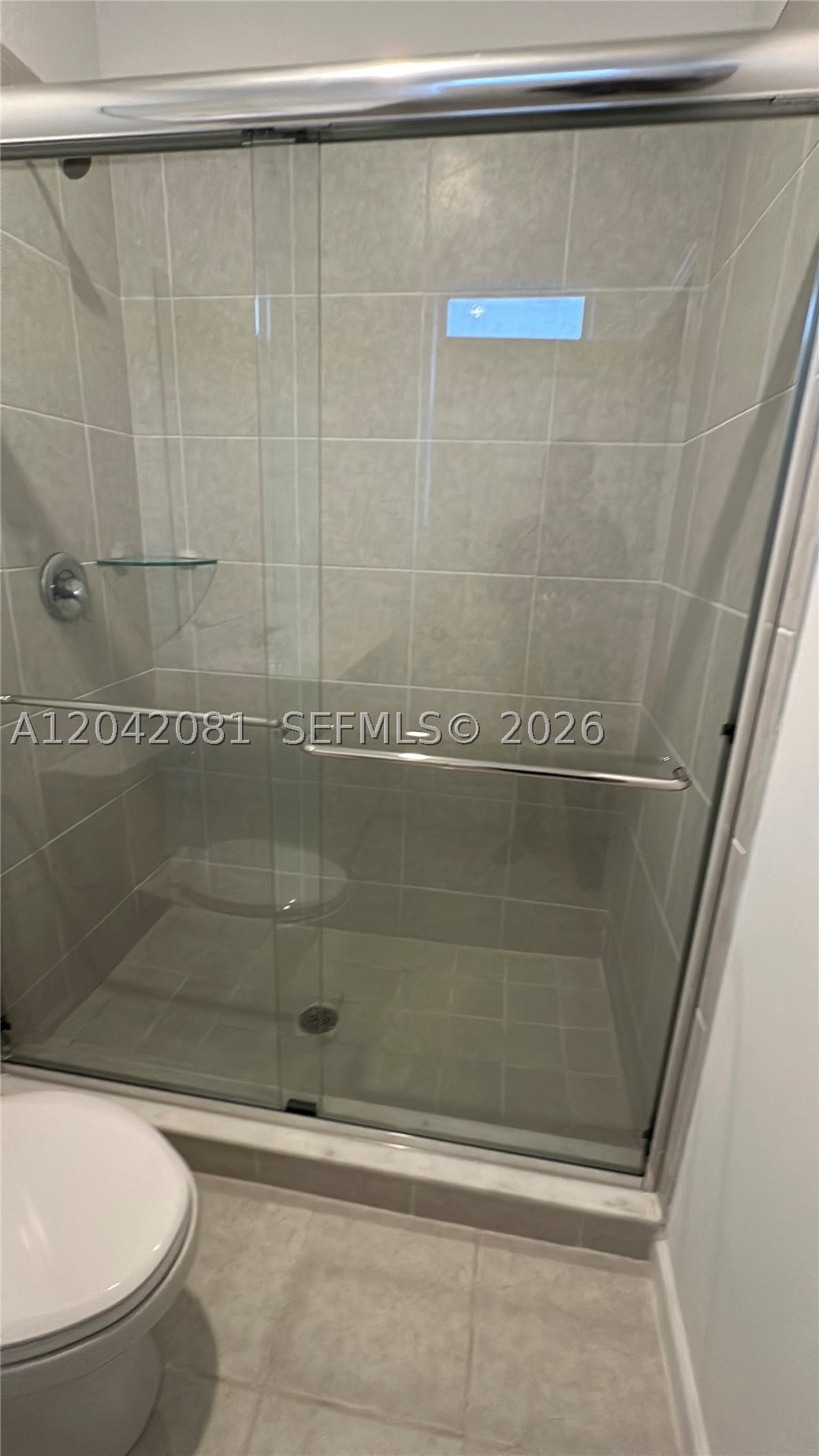 ALTAMIRA - Residential Lease