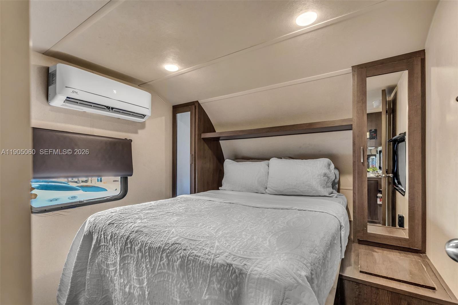 CALUSA CAMPGROUND - Residential