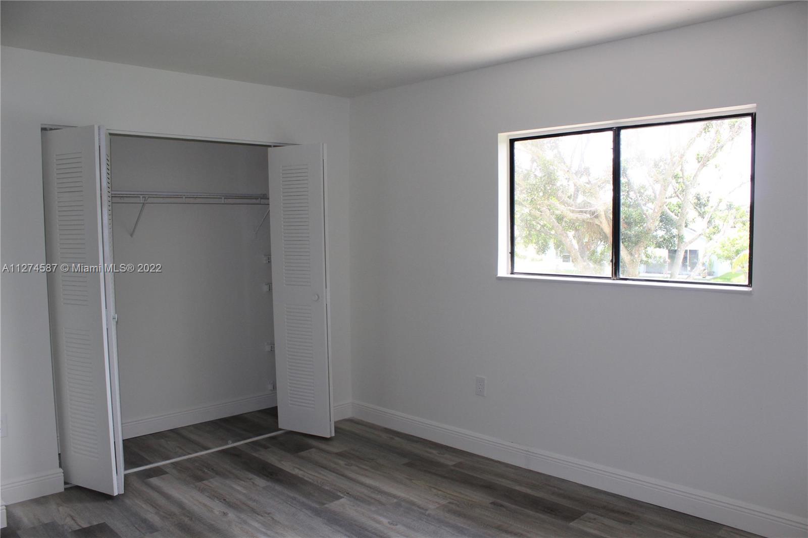 PALMS OF PEMBROKE CONDO - Residential Lease
