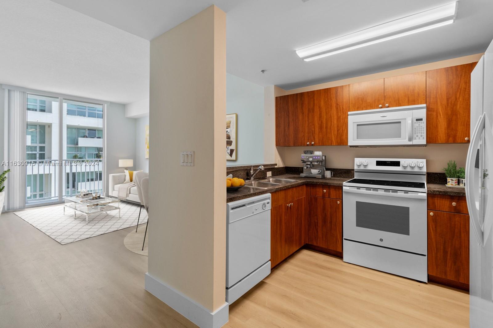 PARKVIEW AT BRICKELL COND - Residential Lease