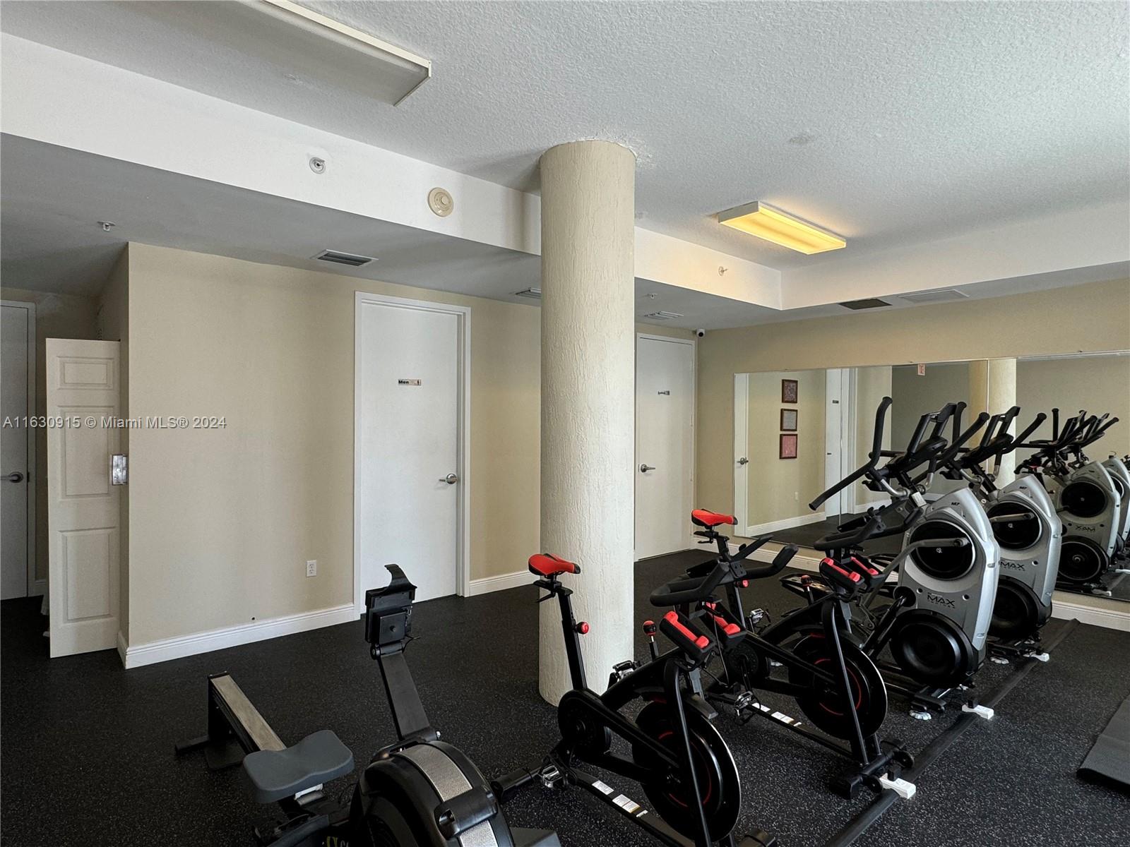 PARKVIEW AT BRICKELL COND - Residential Lease