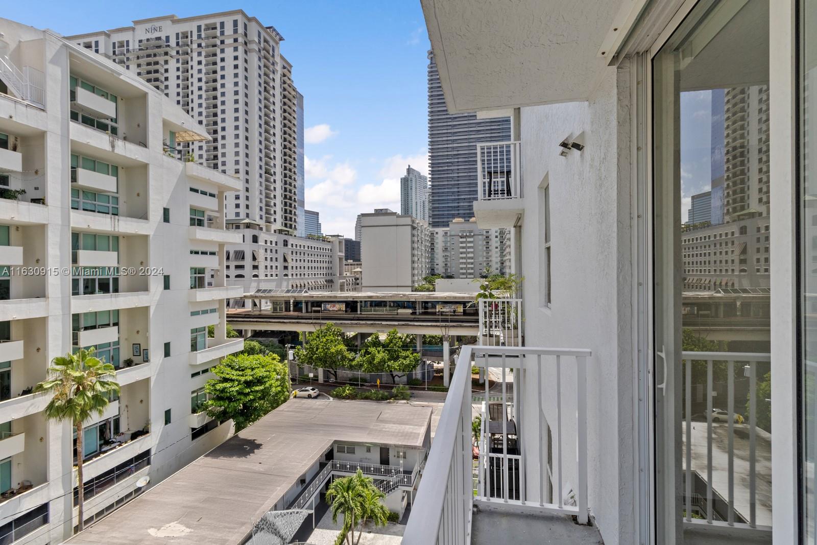 PARKVIEW AT BRICKELL COND - Residential Lease